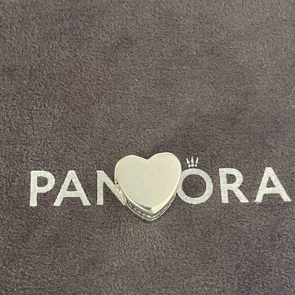 Pandora Hope Pink Ribbon Pendant - Picture 4 of 4